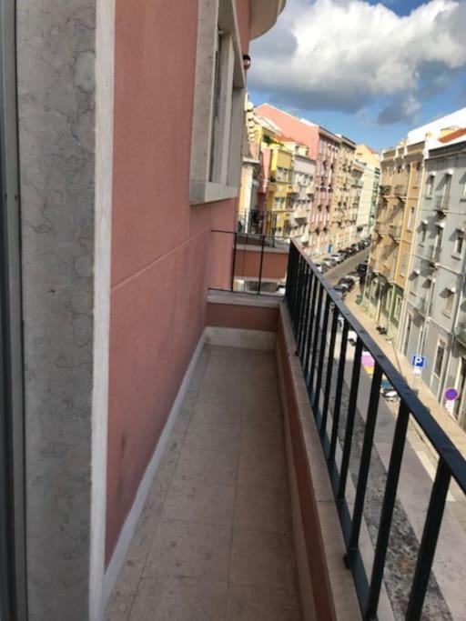 Cosy Studio Apartment @ Arroios - Ssl 3B Lisbon Luaran gambar